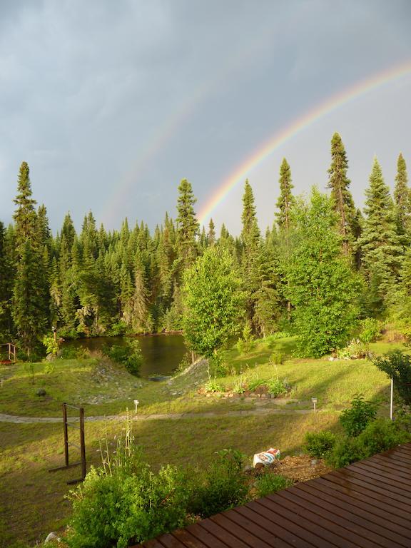 Gite De La Riviere Bed & Breakfast Chibougamau Exterior foto