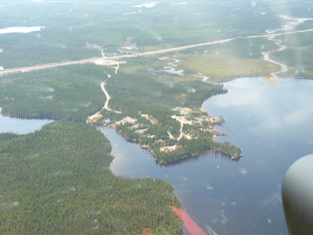 Gite De La Riviere Bed & Breakfast Chibougamau Exterior foto